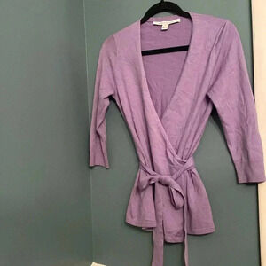 Diane Von Furstenberg women’s wrap sweater - small - silk/cashmere blend - lilac